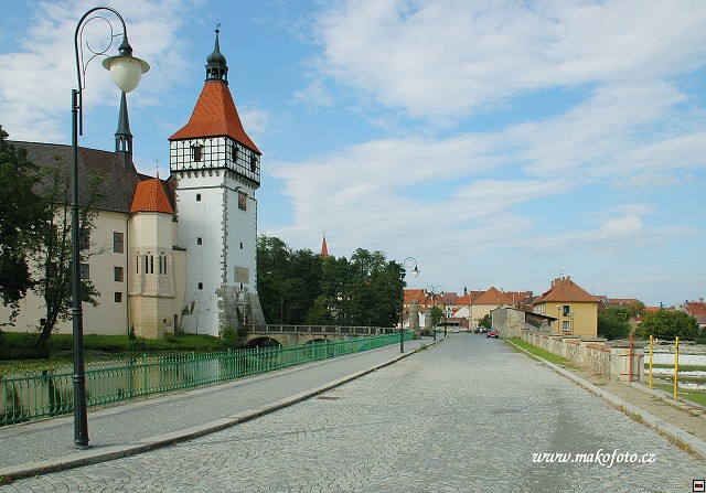 zamek_02.jpg